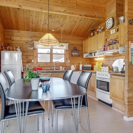 Holiday home Awarth - 500m From The Sea By Interhome *