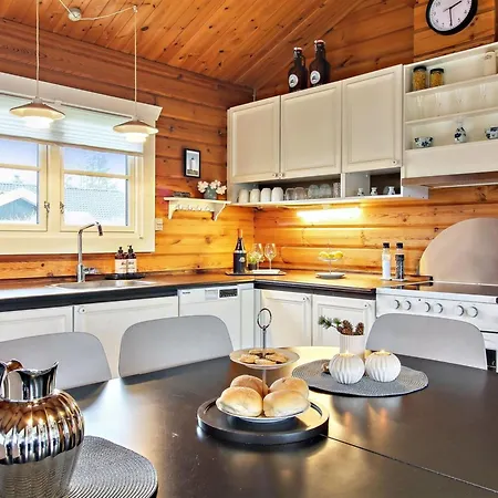 Holiday home Awarth - 500m From The Sea By Interhome