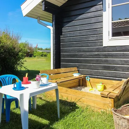 Holiday home Awarth - 500m From The Sea By Interhome *