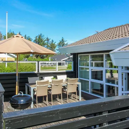 Awarth - 500m From The Sea By Interhome Feriehus Løkken